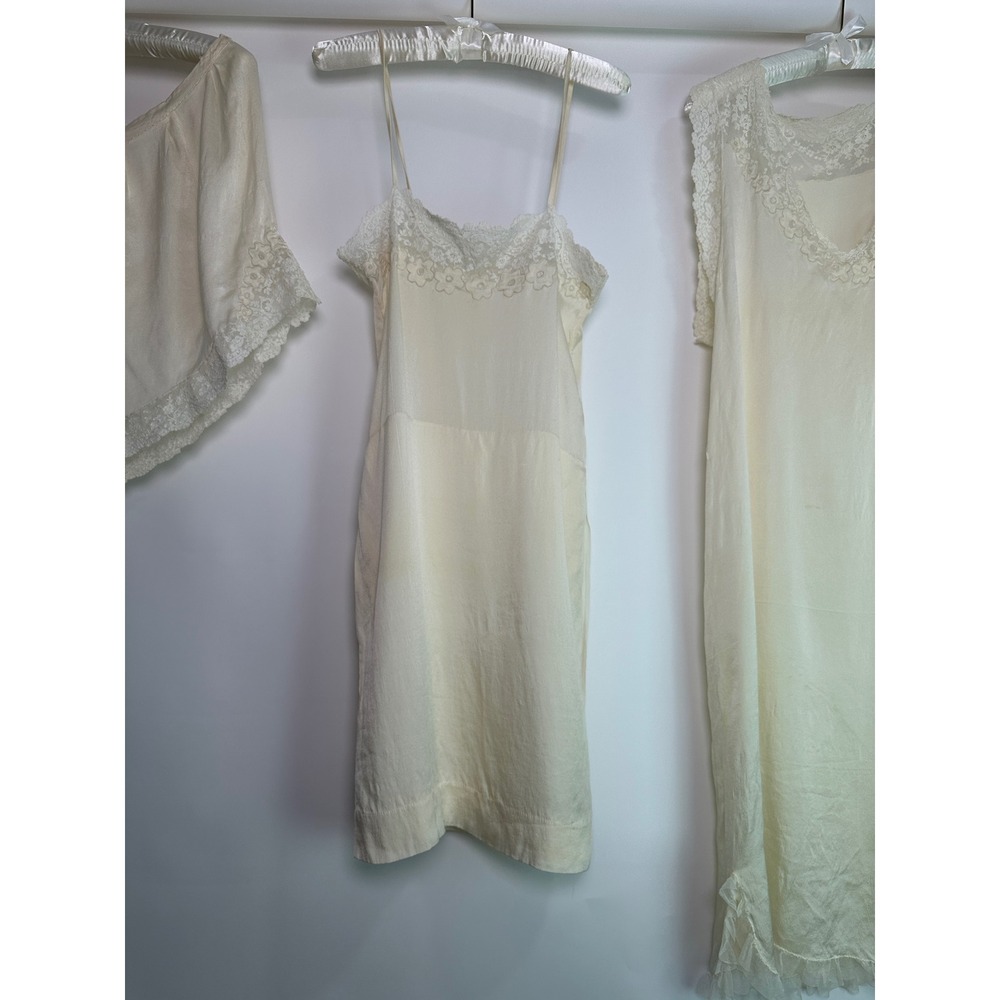 Vintage 1920s Wedding Trousseau 3pc Set Silk Nightgown Slip Tap Pants Lace Ivory